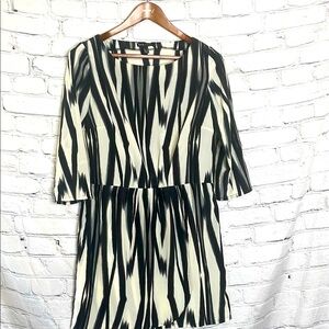 MNG By Mango Black & Cream 3/4 Sleeve Round Neck Dress Size Medium